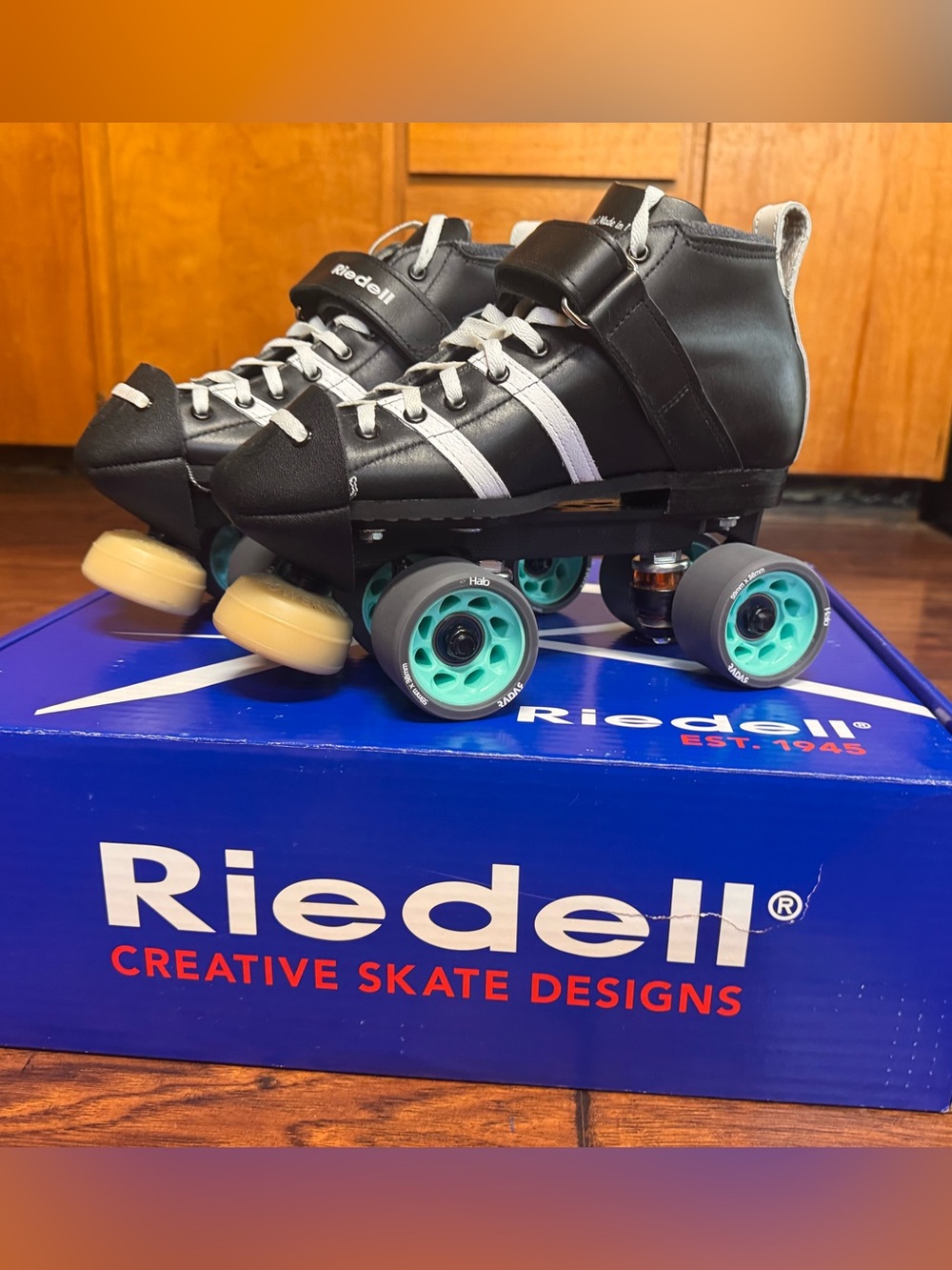 Riedell Vendetta skates size 4 D/B-Sonar Aura 92a/new Radar Halo 88A teal